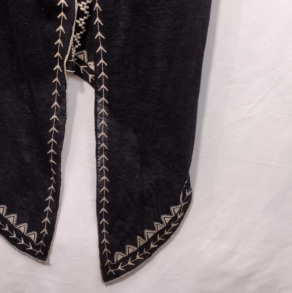 Hot & Delicious Embroidered Long Kimono Women's S Black Cream Boho Retro Beach - Picture 4 of 9